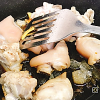 满满胶原蛋白的黄豆焖猪蹄的做法图解9