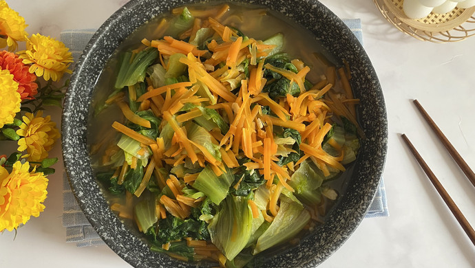 胡萝卜丝炒生菜