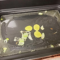 #餐桌上的春日限定#酱香炒鸡胗的做法图解1