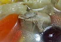 玉米萝卜花胶排骨汤的做法