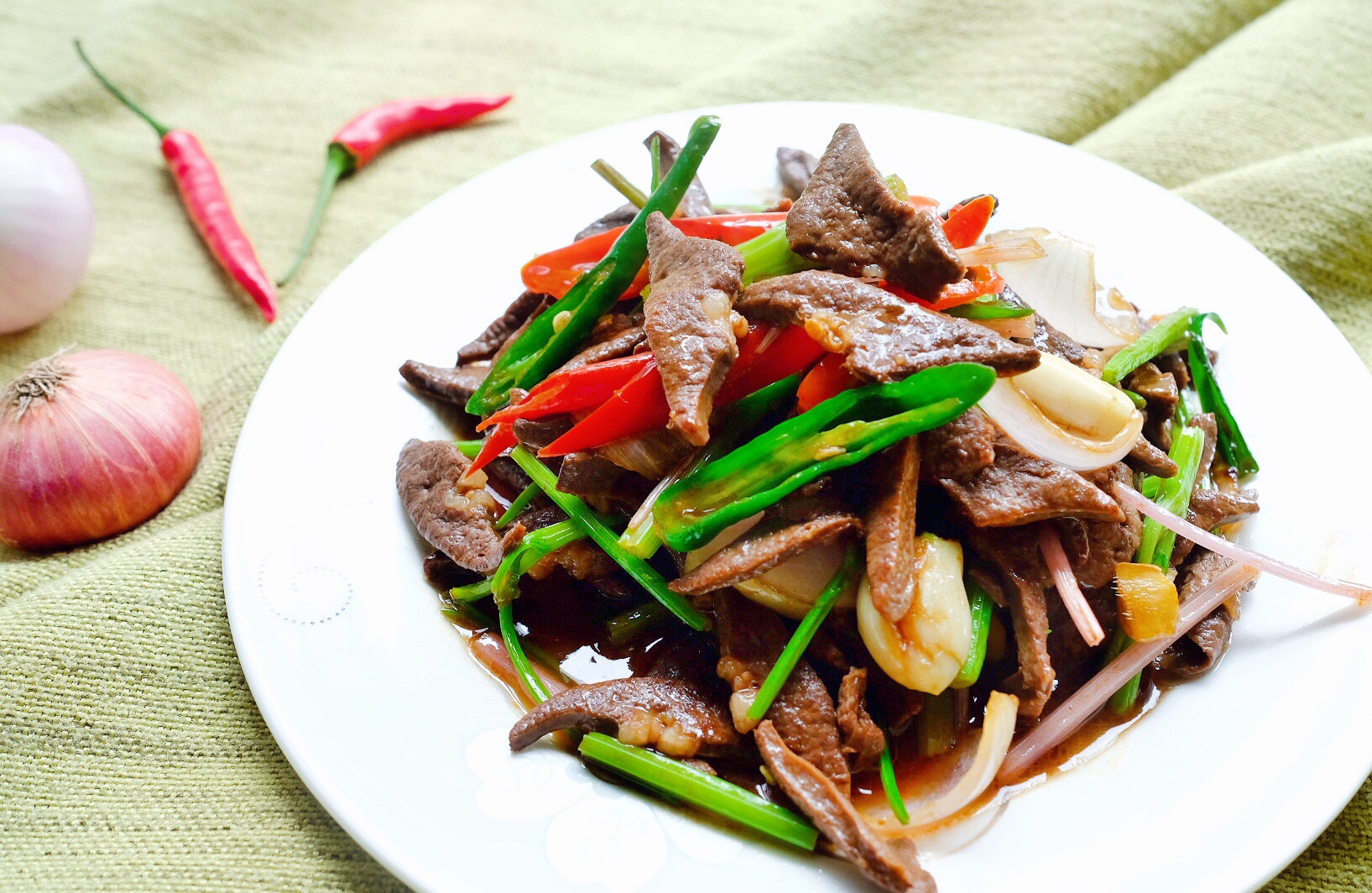 Stir fried pork spleen