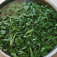 刺五加叶鸡蛋馅水煎包#晒出你的团圆大餐#的做法图解4