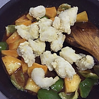 菠萝咕咾鱼的做法图解8