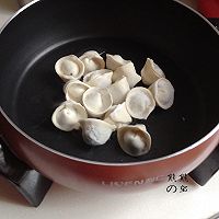 香煎菜肉大馄饨——利仁电火锅试用菜谱之三的做法图解8