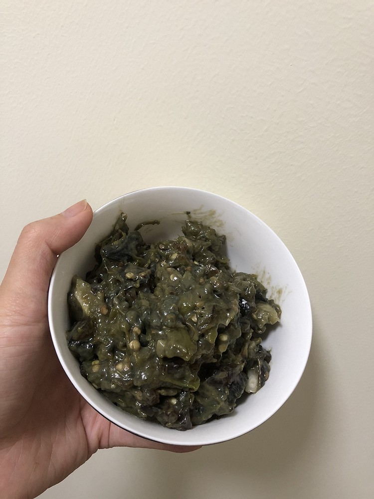 湖南菜下饭菜——皮蛋擂辣椒酱的做法