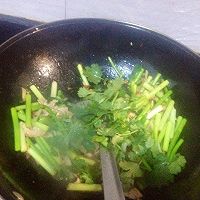 春色满盘～蒜苗炒肉的做法图解8