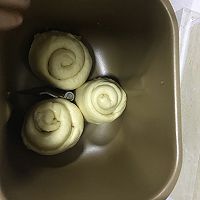 蝴蝶飞飞手撕包（面包机版）的做法图解6