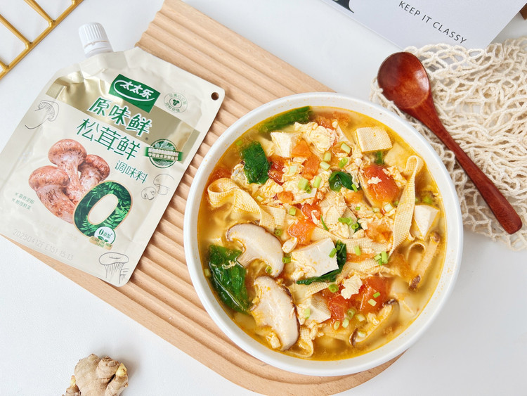 蘑菇番茄豆腐汤的做法