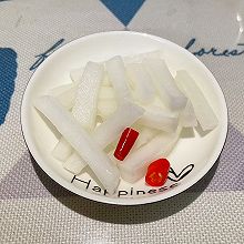 泡酸萝卜条