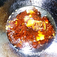 #暖冬酱在手，嗨吃部队锅#鱼片香锅的做法图解5