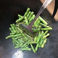 干煸四季豆的做法图解1