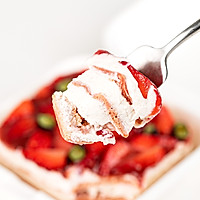 双重滋味的鲜草莓提拉米苏 用蛋糕体代替手指饼干的做法图解10
