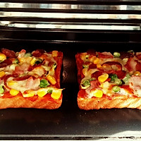 Mini pizza 迷你土司披萨的做法图解6