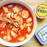 超简单的韩式金枪鱼泡菜汤的做法图解8