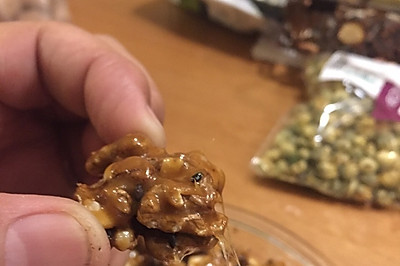 焦糖琥珀桃仁