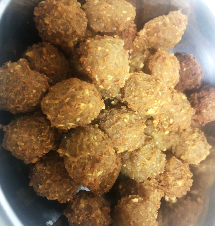 蒜香牛肉丸的做法