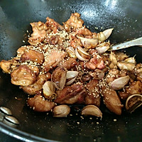 #红梅黄酒料酒家宴争霸赛#薄荷炒鸡的做法图解11