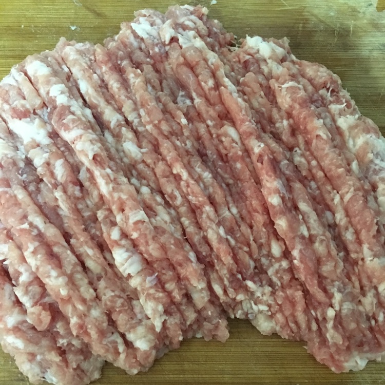 宝宝辅食－鲜蔬肉圆的做法图解1