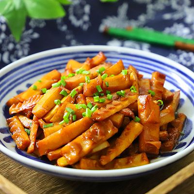 开胃下饭的油焖笋