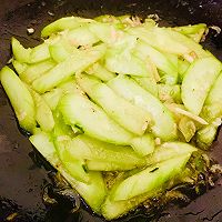 黄瓜加一物，好吃不停箸-虾皮炒黄瓜片的做法图解9