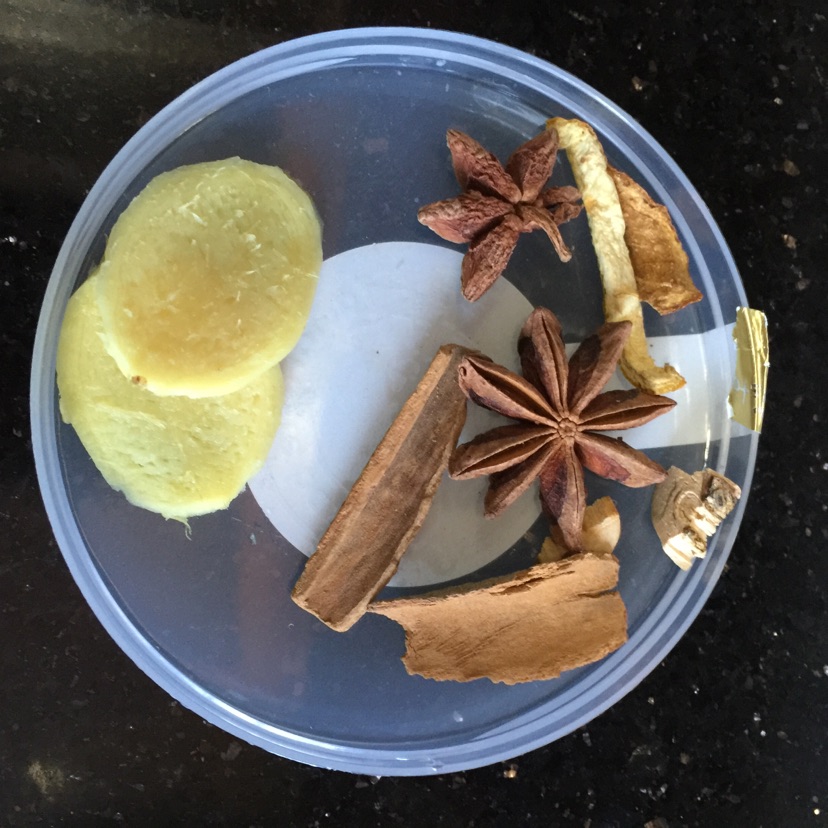 红烧肉+栗子+茶树菇+土豆+香菇的做法图解6