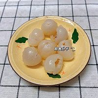 荔枝红枣茯苓茶的做法图解2