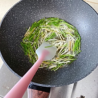 葱油拌面的精髓炸葱油的做法图解2
