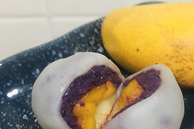 紫薯芒果糯米团子