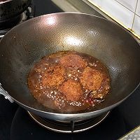红烧狮子头的做法图解10
