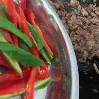 小炒牛肉的做法图解11