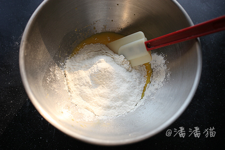 果酱蛋糕卷的做法图解4