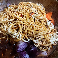 红烧鸡块焖面的做法图解9