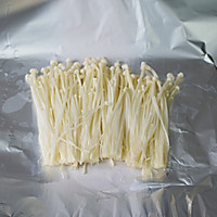 秒杀烧烤店的蒜蓉金针菇#冰箱剩余食材大改造#的做法图解2