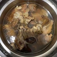 响螺片姬松茸三菌汤的做法图解17