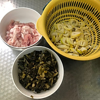 #美食视频挑战赛#下饭神器：笋片雪菜肉丝的做法图解6