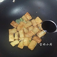 芹菜炒豆腐的做法图解5