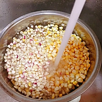 小时候的味道玉米馍馍的做法图解2