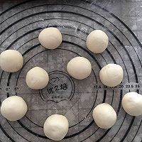 蘑菇豆沙包的做法图解3