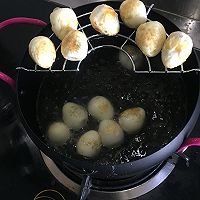 虎皮鹌鹑蛋#美食美刻 乐享美极#的做法图解2