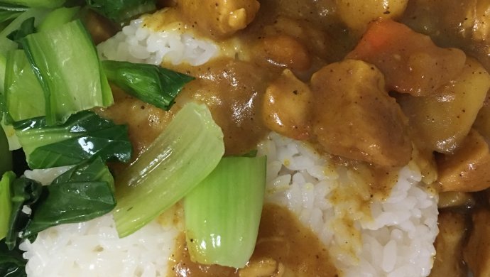 咖喱鸡肉饭