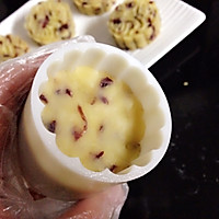 蔓越莓绿豆糕的做法图解2