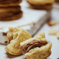 酥掉渣的曲奇饼干巧克力黄油夹心的做法图解4