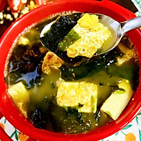 裙带菜豆腐汤的做法图解9