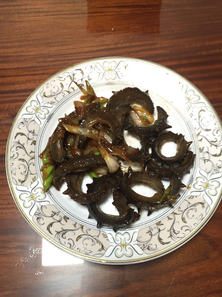 葱爆海参的做法