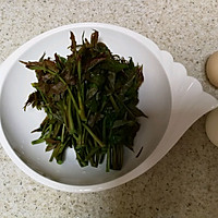 香椿炒鸡蛋的做法图解1