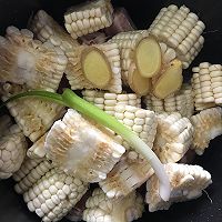 冬瓜排骨玉米汤的做法图解6