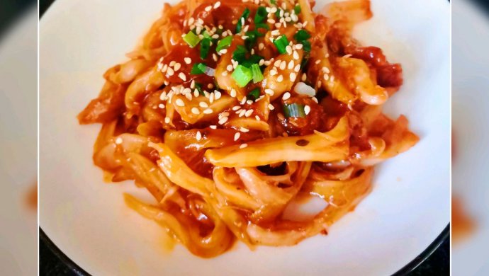 快手菜#茄汁手撕兔腿肉