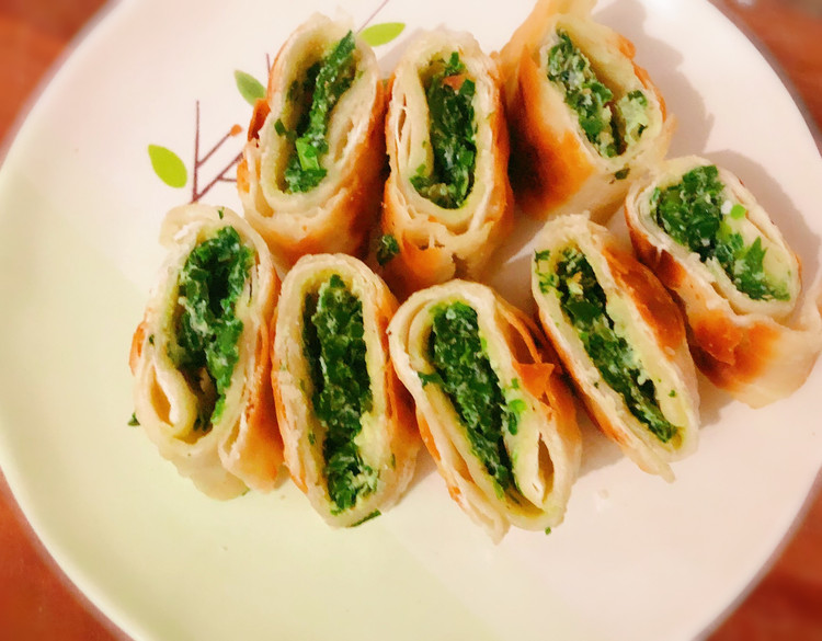 韭菜卷子#外表酥脆的做法