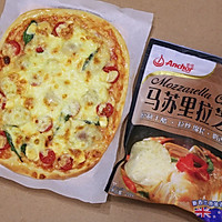 #奶香四溢 暖锅佳味#满屋飘香的香肠芝士披萨的做法图解9