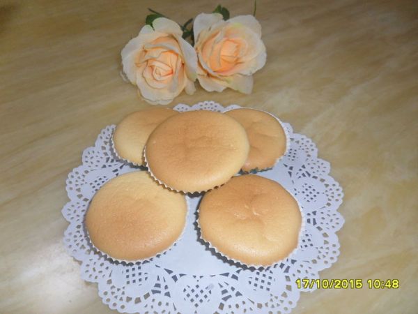 新手容易成功的纸杯蛋糕